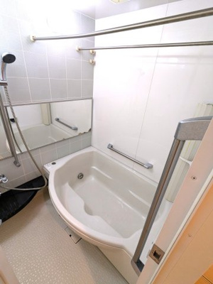 【浴室】 | ■新規専任物件■シークレア茨木桜通り | ■浴室暖房換気乾燥機