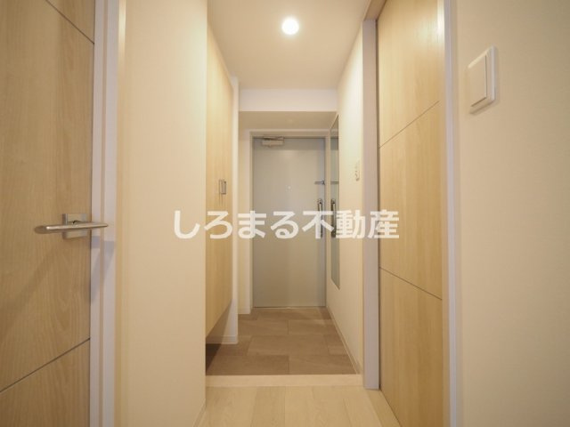 グランヴィラッセ北梅田の玄関