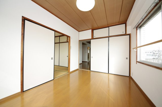 ホワイトシティ東新の居間・リビング