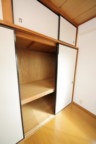 ホワイトシティ東新の収納