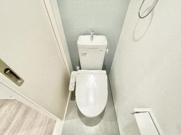 リュクスシティー黄金(リュクスシティーコガネ)のトイレ|ゆったりとした空間のトイレです