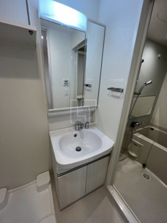 【洗面所】 | Quintet NAMBA | レジュールアッシュNAMBA　洗面所