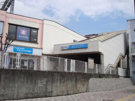 小田急線東海大学前駅まで1,500ｍ