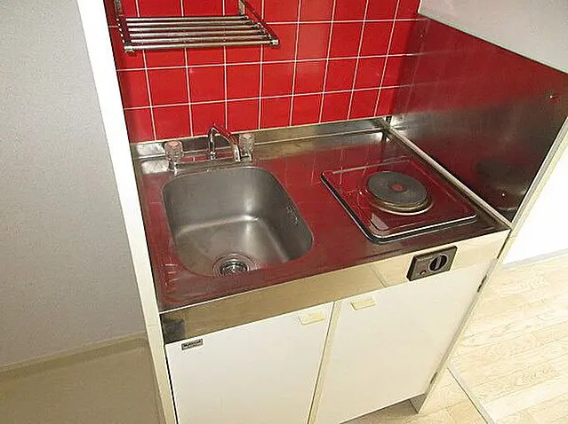 コンパクトなキッチンで掃除もラクラク