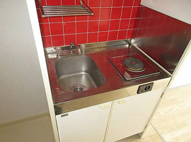 コンパクトなキッチンで掃除もラクラク