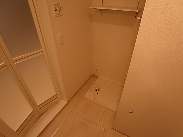神戸市兵庫区松本通４丁目のアパート
