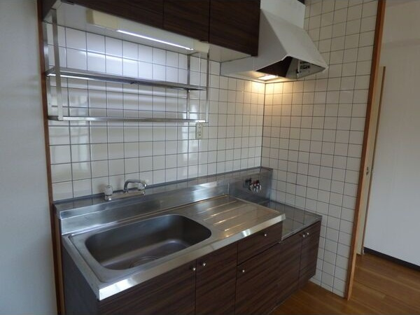 パープルシャトーA棟のキッチン