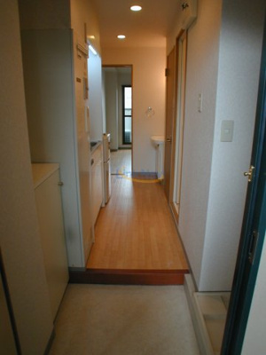 【玄関】 | エルシャ南森町