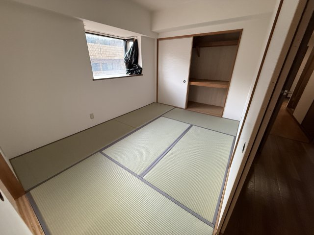 サングリュックコート の和室