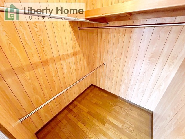 古河市久能　中古戸建の収納