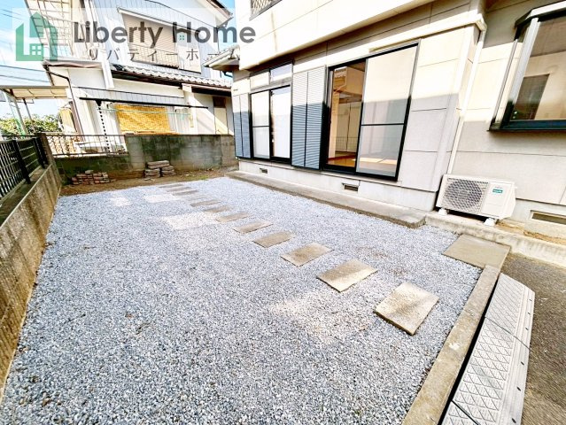 古河市久能　中古戸建の駐車場