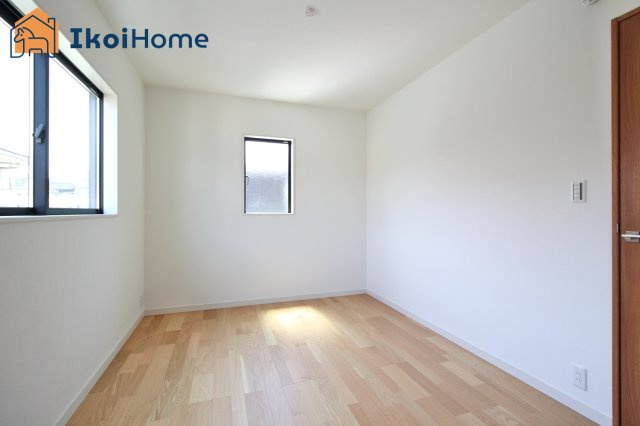 神戸市西区池上2丁目　新築戸建　の内装|●年中無休：当日予約可●注意。カーテン・カーテンレールが付いていません。弊社にご相談ください。