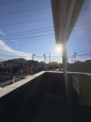 【バルコニー】 | グランソフィア細谷Ⅴ | 暖かな日差しのふりそそぐバルコニー