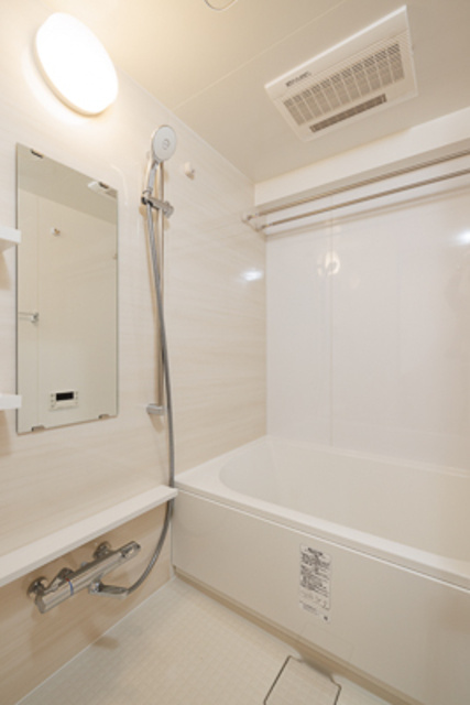 Ａｖｖｏｌｔｏ　Ｆｅｌｉｃｅ　蒲田Ｓｏｕｔｈの浴室|※写真は同タイプ住戸です。