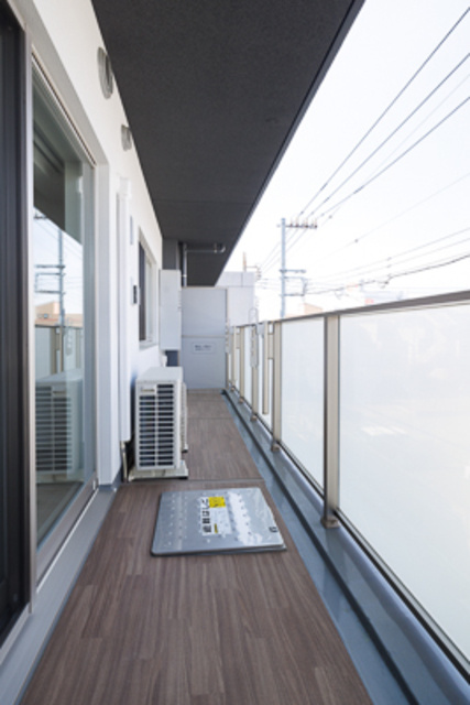 Ａｖｖｏｌｔｏ　Ｆｅｌｉｃｅ　蒲田Ｓｏｕｔｈのバルコニー|※写真は同タイプ住戸です。