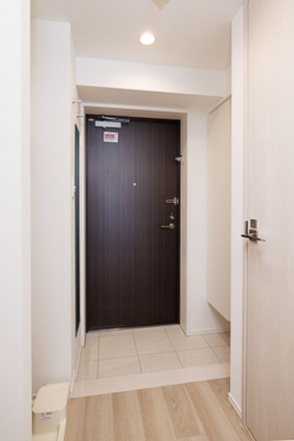 Ａｖｖｏｌｔｏ　Ｆｅｌｉｃｅ　蒲田Ｓｏｕｔｈの玄関|※写真は同タイプ住戸です。