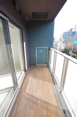 ブライズ蒲田EASTのバルコニー