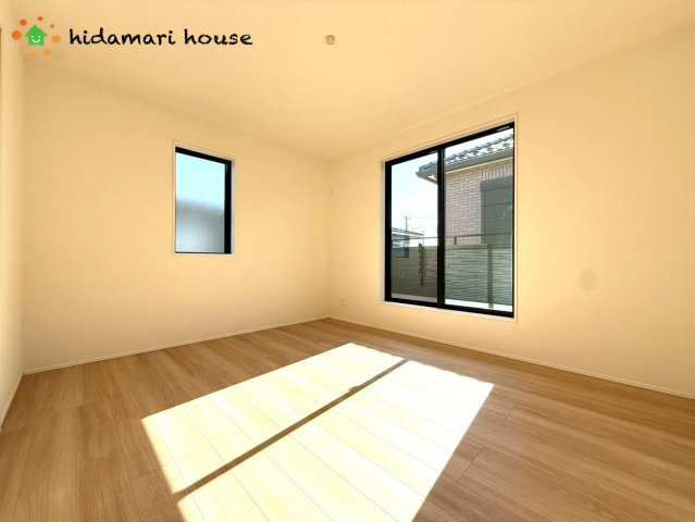 伊奈町小室10期　新築戸建　グラファーレ01の寝室|主寝室：7帖