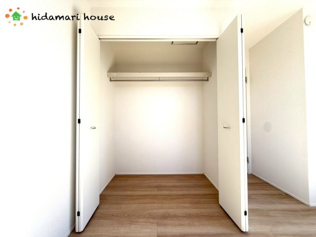 伊奈町小室10期　新築戸建　グラファーレ01の収納