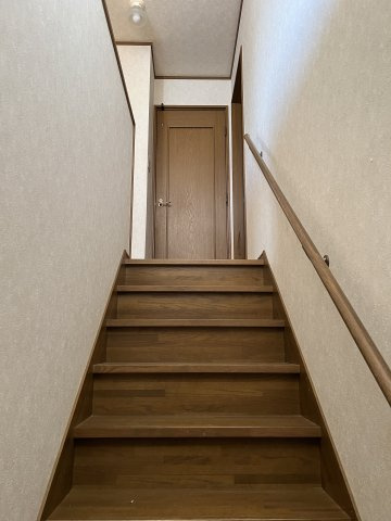 津山市志戸部中古住宅　6LDK＋インナーガレージの内装