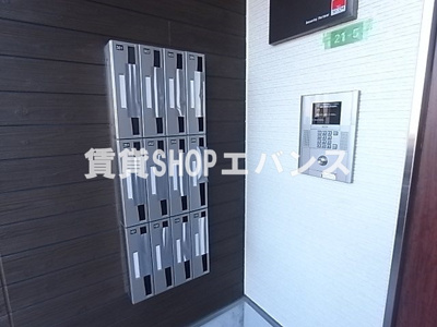  | リブリ・エフ・エヌ