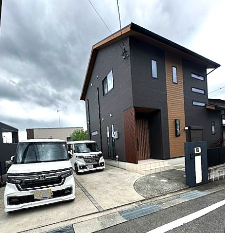 上津中古戸建の外観