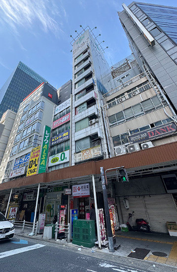 大阪市北区小松原町の店舗一部
