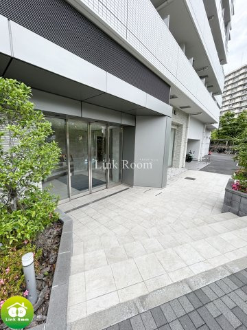 リビオメゾン南砂町のエントランス