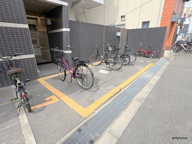 南堀江アパートメントシエロ　仲介手数料無料の駐車場