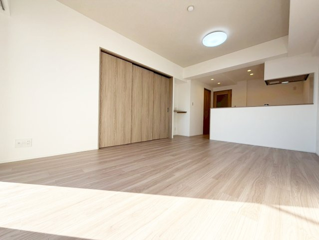 【居間・リビング】