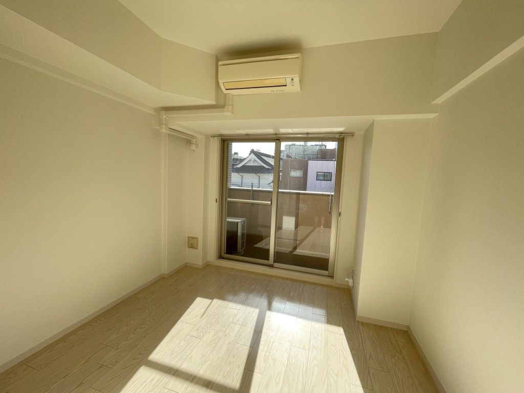 セイワパレス長堀南の居間・リビング