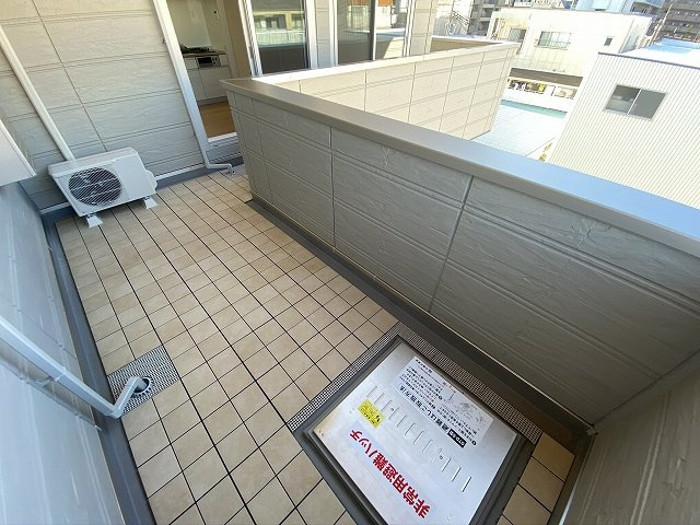 神戸市兵庫区下沢通７丁目の賃貸マンション