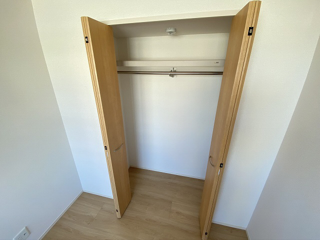 神戸市兵庫区下沢通７丁目の賃貸マンションの収納|クローゼット