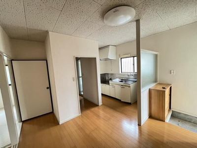 【居間・リビング】 | カワナベハイツ