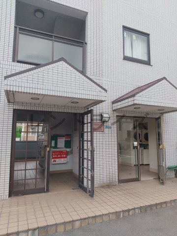 ベルビュー花池のエントランス