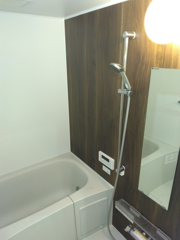 ユアメゾン梅津北の浴室