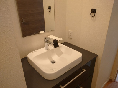 【独立洗面台】 | 泉台二丁目29番7号（A-15）