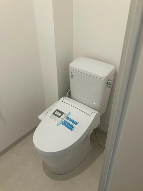 西所沢椿峰ニュータウン１０５街区　中古マンションのトイレ