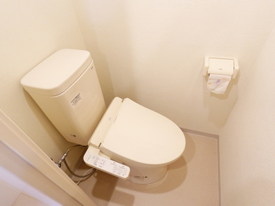 【トイレ】 | ヴィラロイヤル町屋 | 落ち着いた色調のトイレです