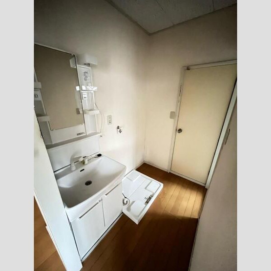 【洗面所】