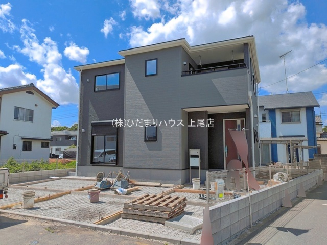 蓮田市根金　新築戸建　リーブルガーデン01