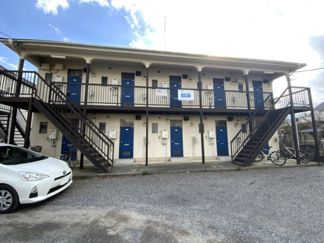 ラッキーハイツの外観