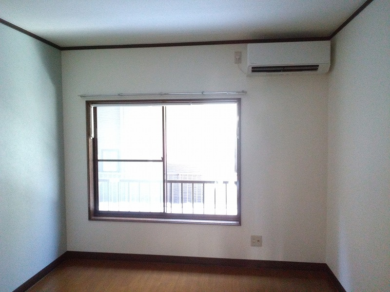 ラッキーハイツの居間・リビング