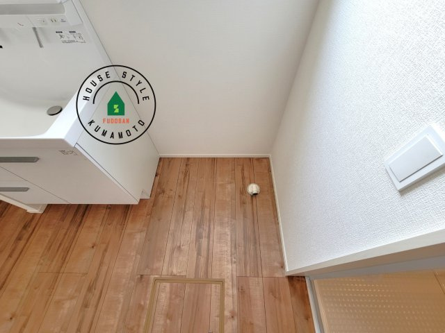 菊池郡菊陽町大字原水第5-5棟(1号棟)の内観：施工例|ランドリースペースとなります。広々して有効的にご使用できます。 