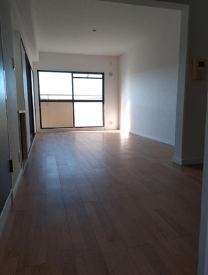 【居間・リビング】 | ガーデンビラ舞子1号棟