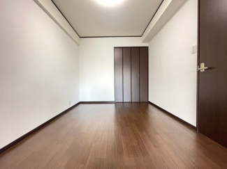 【洋室】 | 第1マンション寺直