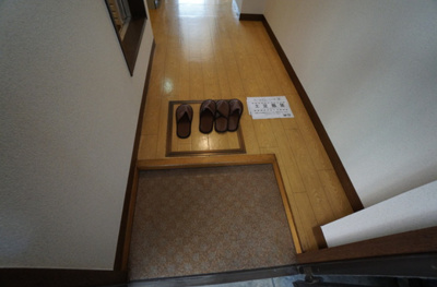 【玄関】 | コスモハイツ今宮 | 玄関★