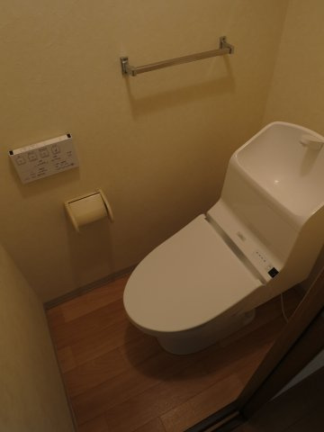 ハイツサンパークのトイレ|シンプルで使いやすいトイレです