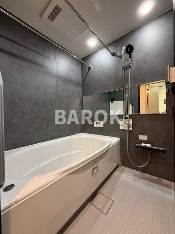 ローレルハイツ南福岡2号棟の浴室