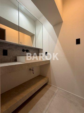 ローレルハイツ南福岡2号棟の洗面所